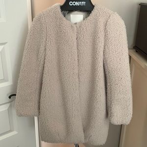 Aritzia Wilfred Sherpa jacket - worn twice - excellent condition